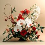 紅白花卉精致插花作品