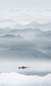竖幅水墨画