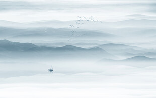 中國風(fēng)水墨意境山水風(fēng)景背景