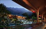 假山流水水景古镇灯笼夜景景观图