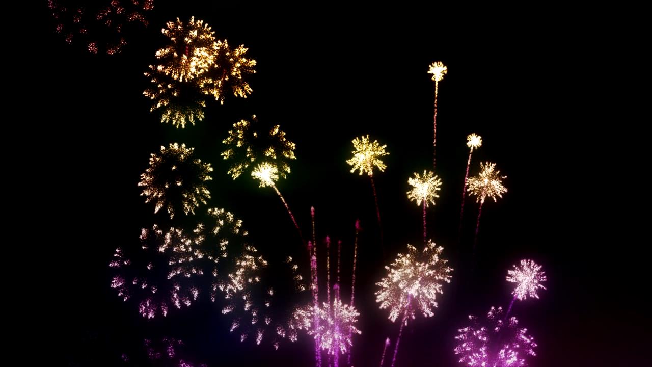 夜空中五颜六色的烟火烟花视频