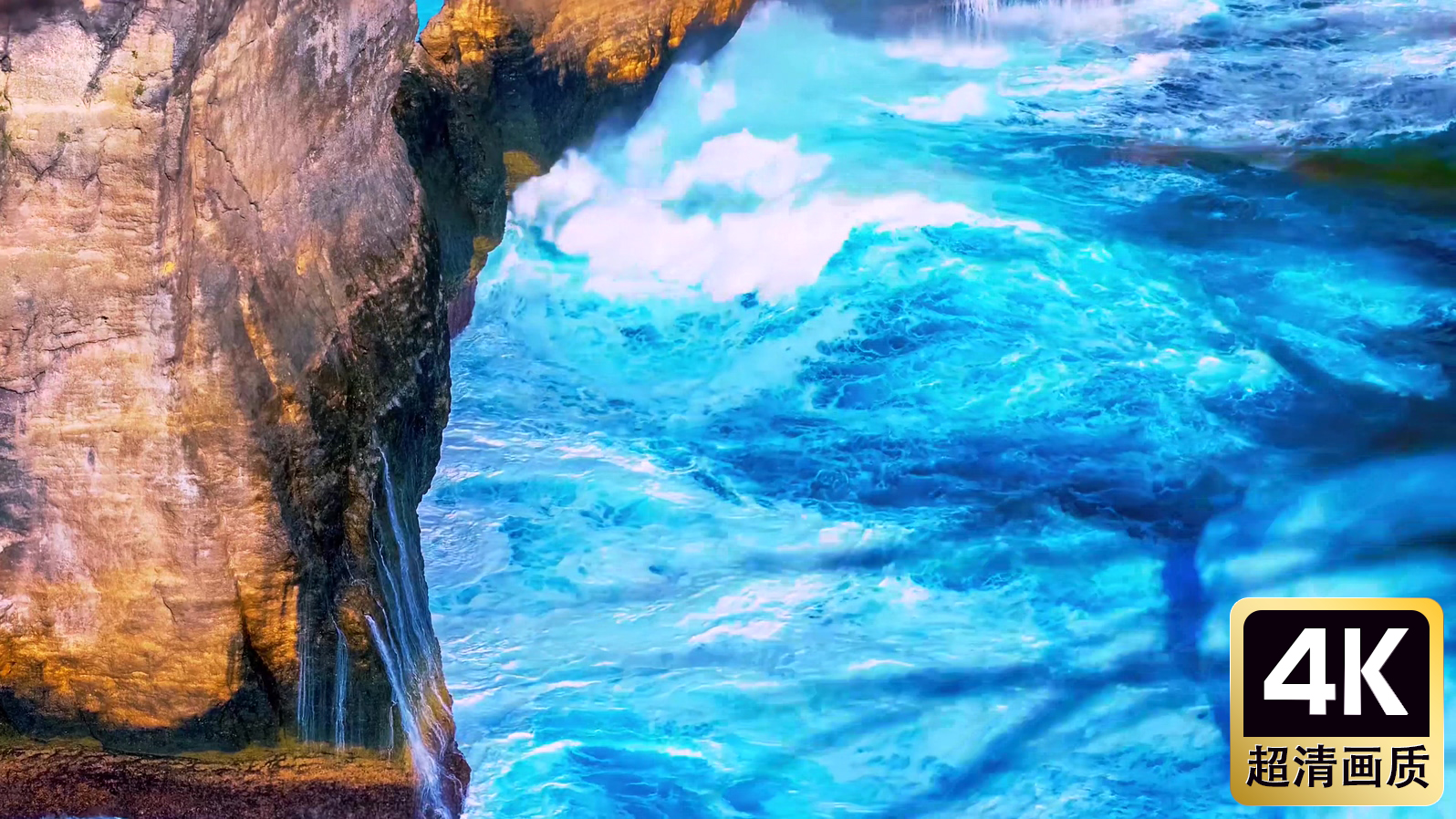 航拍海浪拍打海岸美景