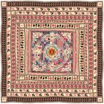 少数民族风格花纹地毯