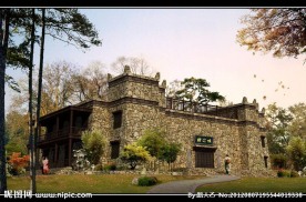 生态酒店外部建筑效果图