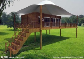 带阳伞风格木阁楼