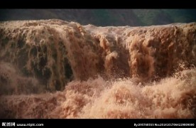 高清实拍咆哮的黄河