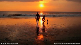 浪漫夕阳海滩