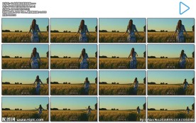 4K 金发美女麦田奔跑