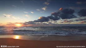 美丽的黄昏沙滩海浪视频素材