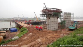 中铁铁建钢栈桥桩基桥墩吊车钢板