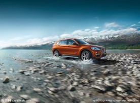 越野车创意海报