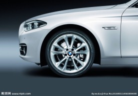 BMW汽车轮毂特写大图
