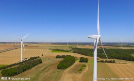 平移镜头-风力涡轮机