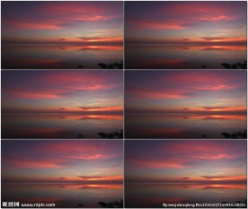 湖面清晨日出前