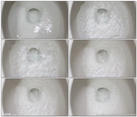 马桶抽水的生活视频