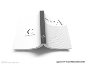 翻扣着书本样机