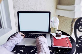 电脑显示器智能样机图片