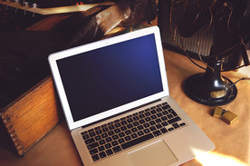 电脑显示器智能样机图片