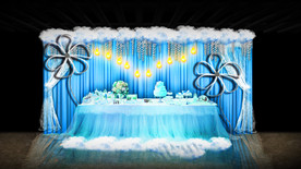 蓝色布幔婚礼甜品区