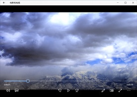 蓝天白云飞翔天空风景视频