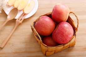 水果 橙子 苹果 梨 猕猴桃