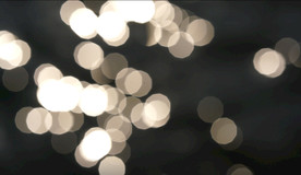 水面移动的光斑