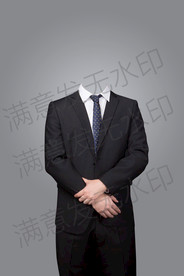 男生黑色西装形象照