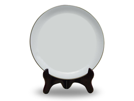 白色盘子摆件陈列展示