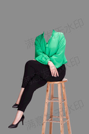 坐姿全身服装