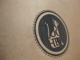 品牌logo牛皮纸样机