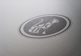 品牌logo画纸样机