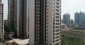 城市风光无人机航拍楼盘高清视频