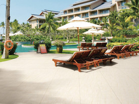 仿古砖瓷砖空间效果图