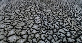 干燥湖床裂纹粘图自然纹理视频