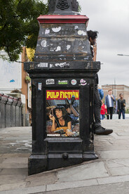 巴士brt地铁公交站广告样机