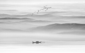 山水水墨山水图