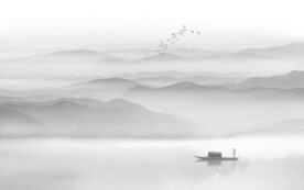 意境水墨山水画