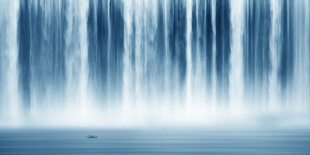 招财瀑布山水画