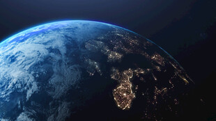 蓝色地球夜景图