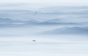 水墨山