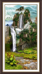 山间瀑布风景图