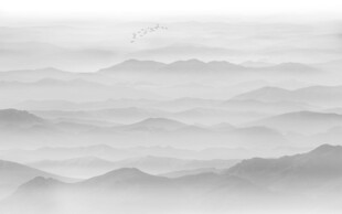 远山近水水墨风景画