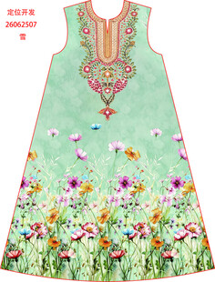 清新花卉刺绣女童连衣裙